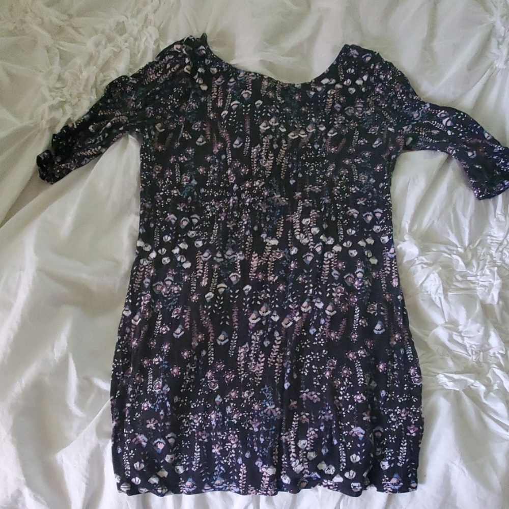 Black floral maternity top